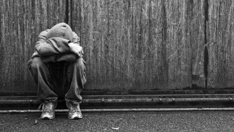 Leifs berättelse om upprepade våldtäkter